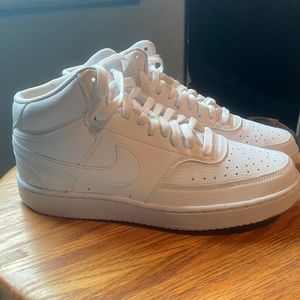 Nike mid court mens 8